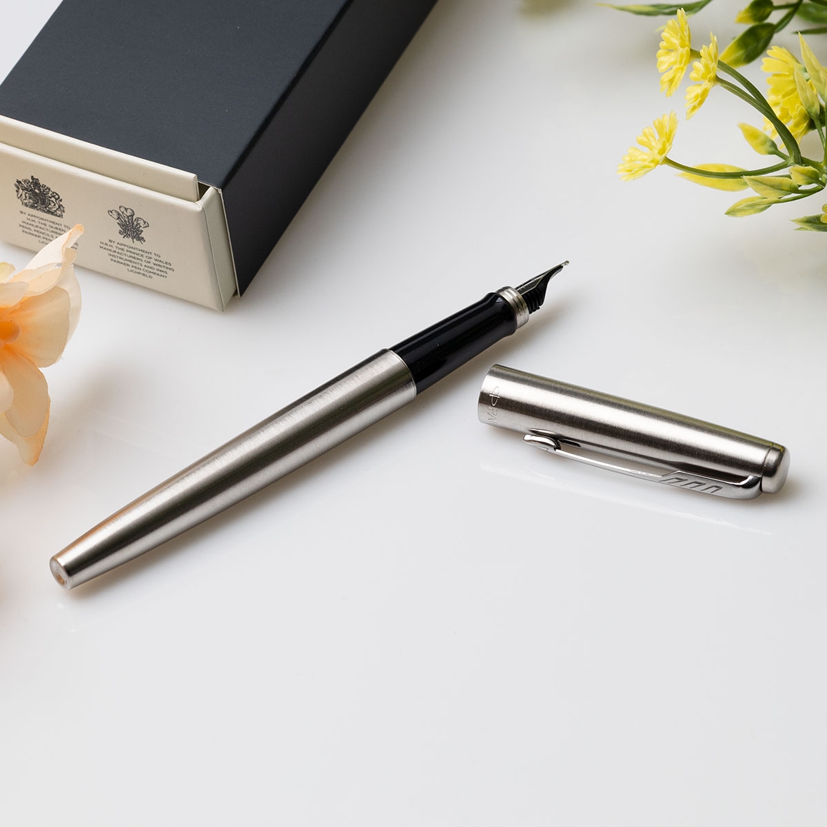 Луксозна сребриста писалка Parker Royal Jotter - Silver