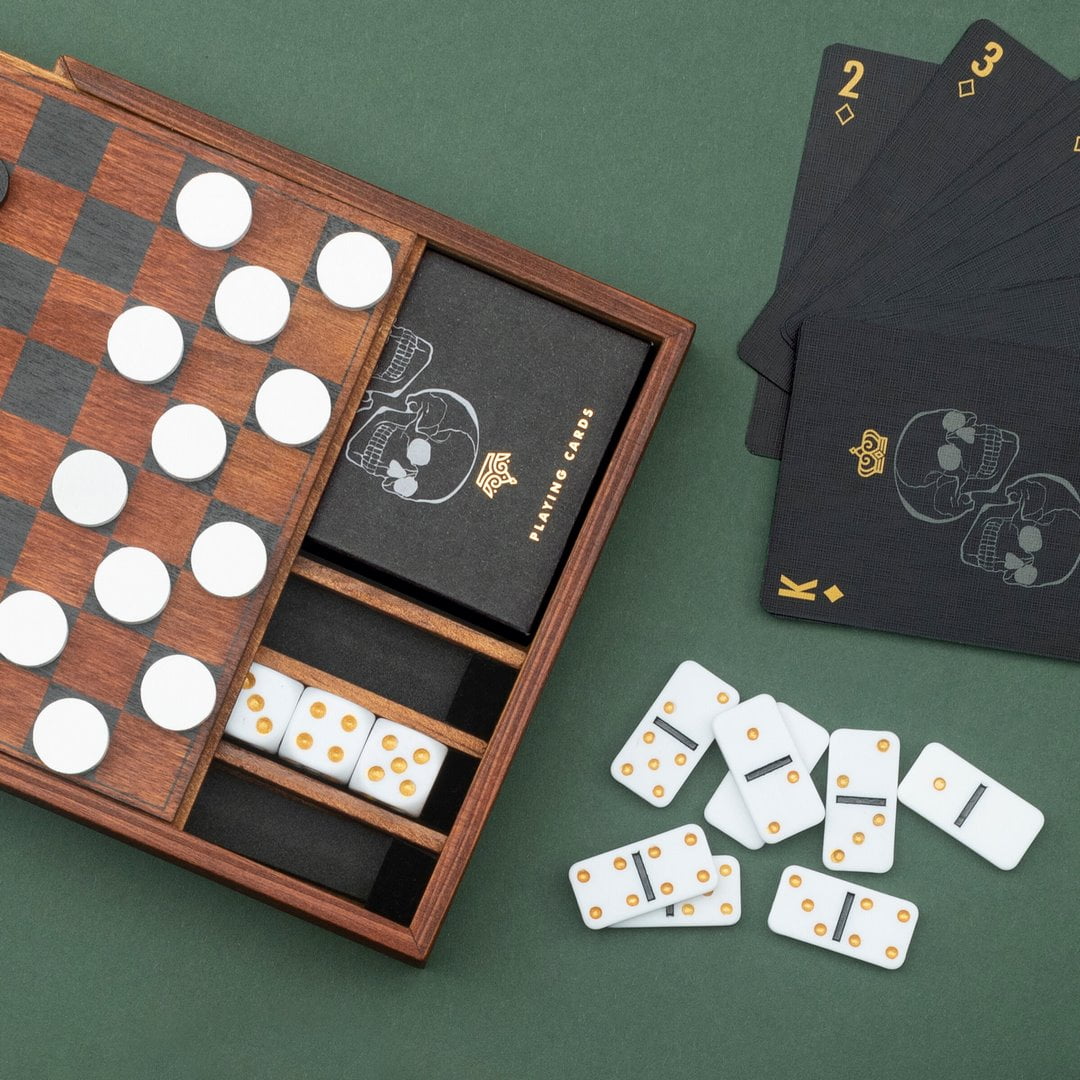 Дървена Игра - Games Night