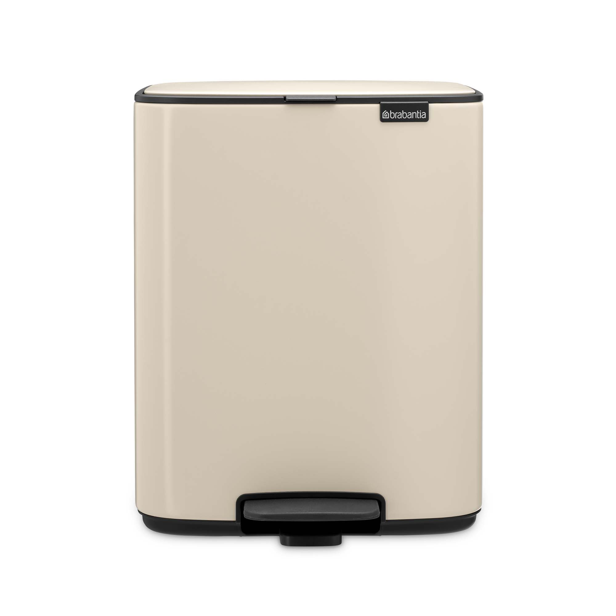 Кош за боклук Brabantia Bo Pedal 1010123, 12 л, Леко затваряне, Противоплъзгаща основа, Бежов