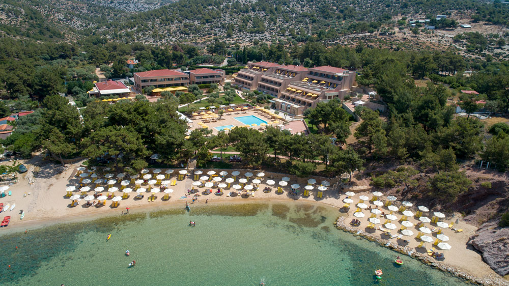 Ранни записвания: 3 нощувки със закуски и вечери в хотел Royal Paradise 5*, о.Тасос, Гърция през Май и Юни!