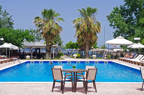Ранни записвания: 4 нощувки със закуски и вечери в хотел Sun Beach Platamonas 3*, Олимпийска ривиера, Гърция през Юни!